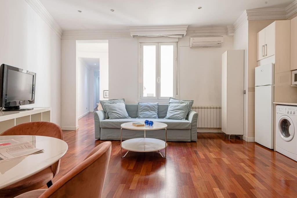 Modern Apartment In Chueca Inf3Iz4 Мадрид Экстерьер фото